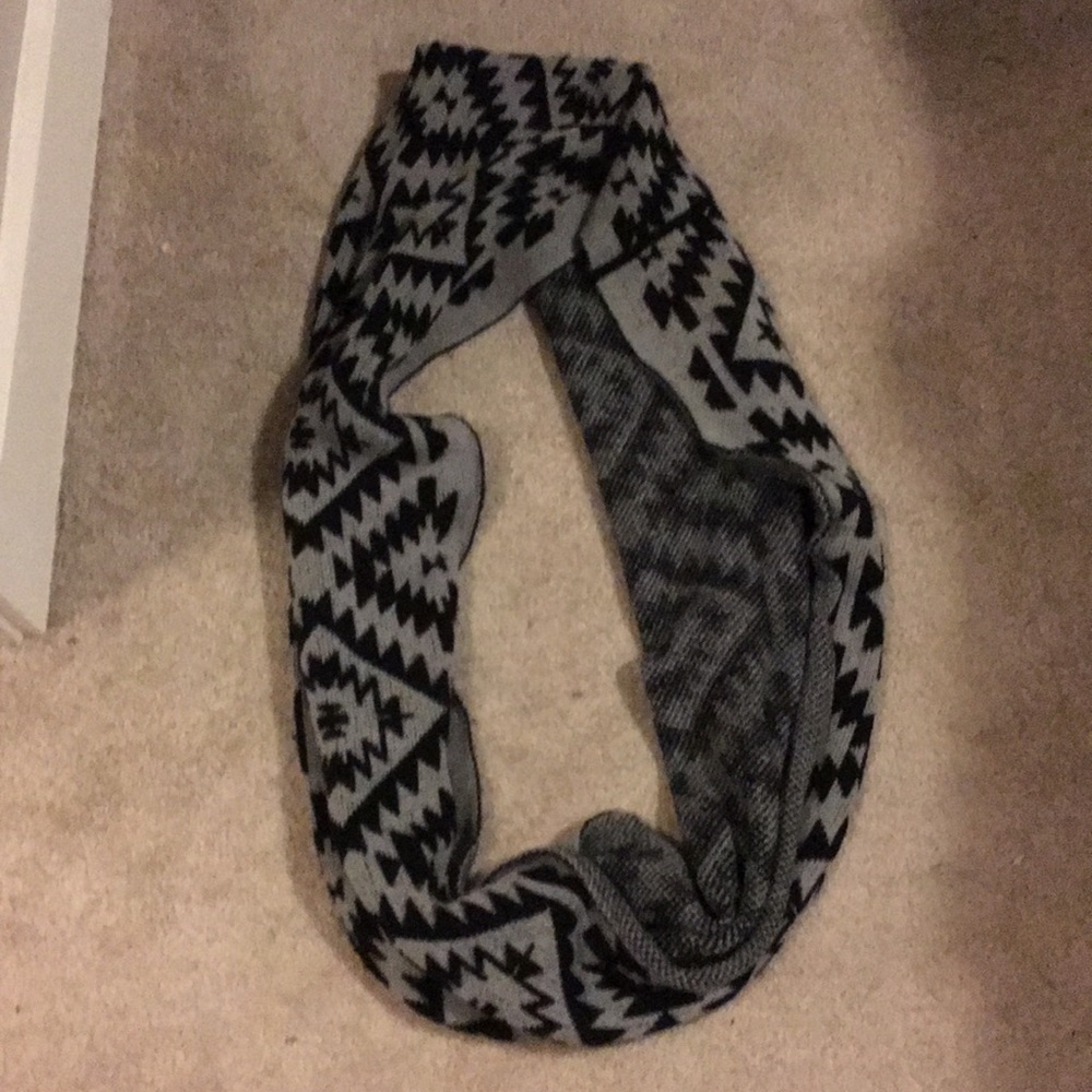 Black and Gray Tribal Print Infinity Scarf